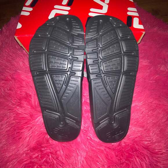 FILA Women's Sleek Slide LT Black‎ Sandals Pink Logo Women Size 11 Men Size 10 - Picture 3 of 3